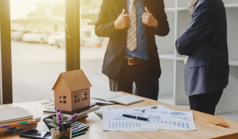 Saiba como fazer sua imobiliária crescer mais rápido.
