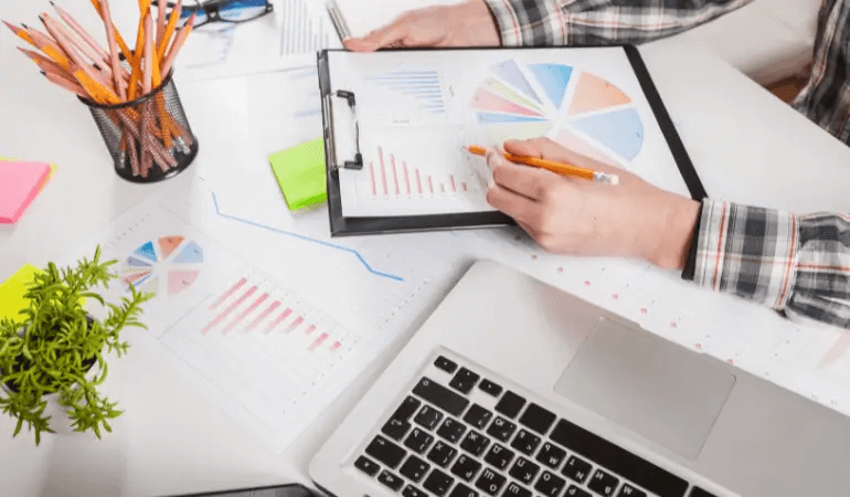 Aprenda a fazer markeing imobiliário para otimizar seus resultados e crescimento.